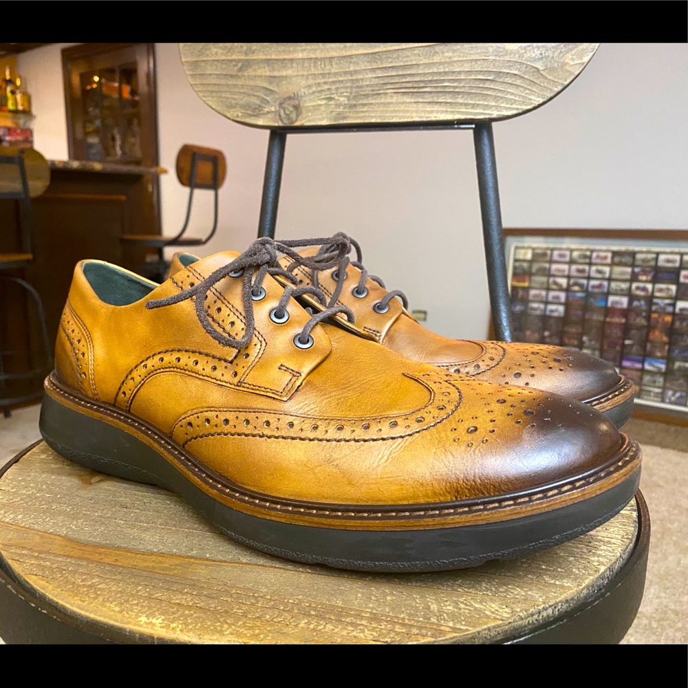 ECCO Oxfords